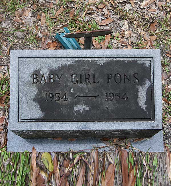 Baby Girl Pons Gravestone Photo