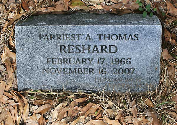 PARRIEST A. THOMAS Gravestone Photo