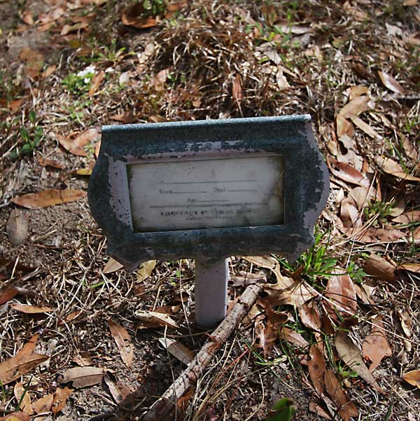  UNKNOWN Gravestone Photo