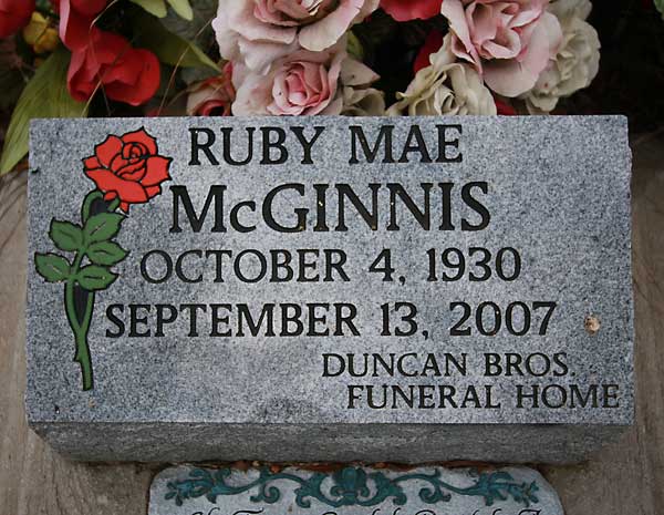 RUBY MAE MCGINNIS Gravestone Photo