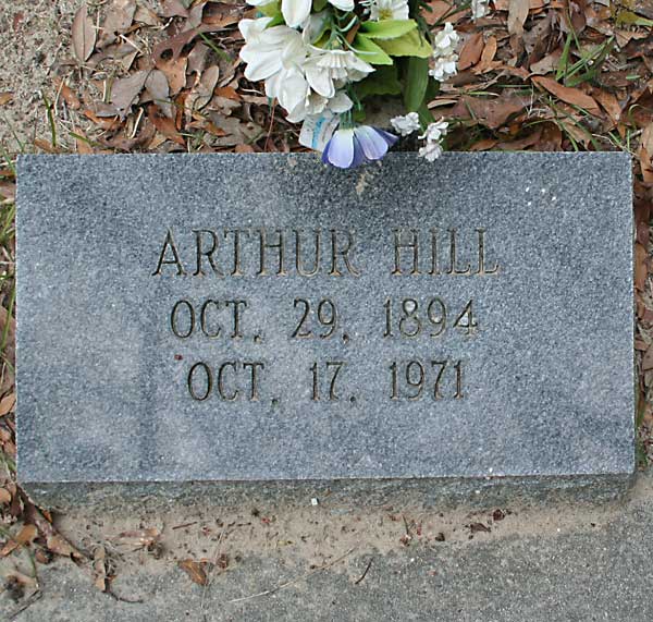Arthur Hill Gravestone Photo