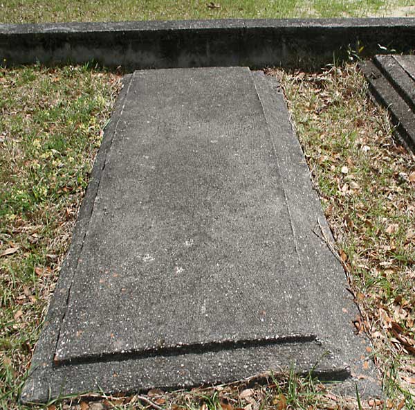  UNKNOWN Gravestone Photo