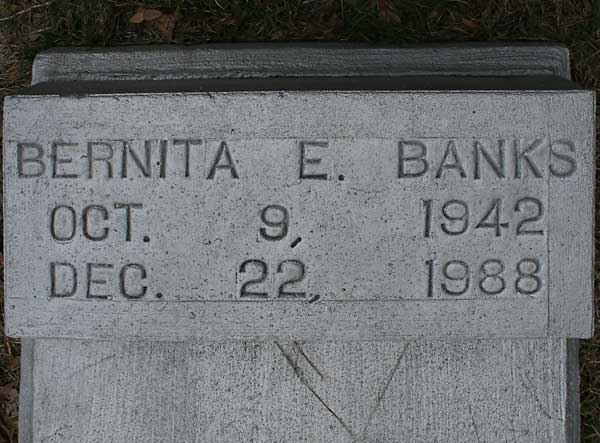 BERNITA E. BANKS Gravestone Photo