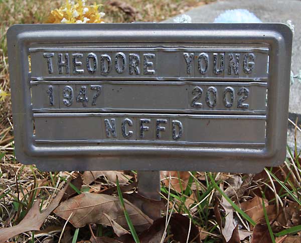 THEODORE YOUNG Gravestone Photo