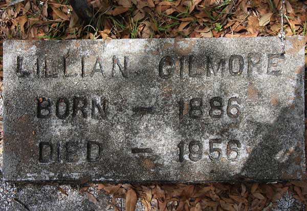 LILLIAN GILMORE Gravestone Photo