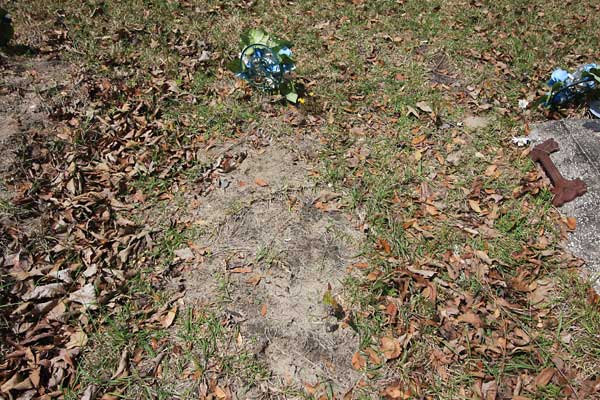  UNKNOWN Gravestone Photo