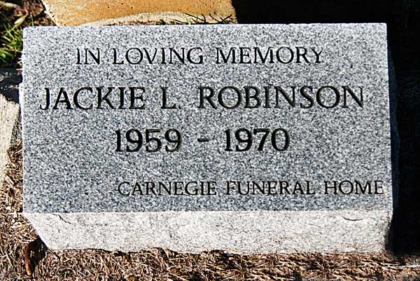 jackie robinson grave