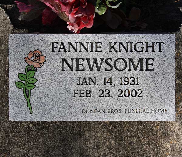 Fannie Knight Newsome Gravestone Photo