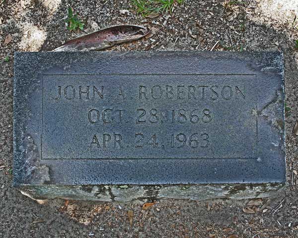John A. Robertson Gravestone Photo
