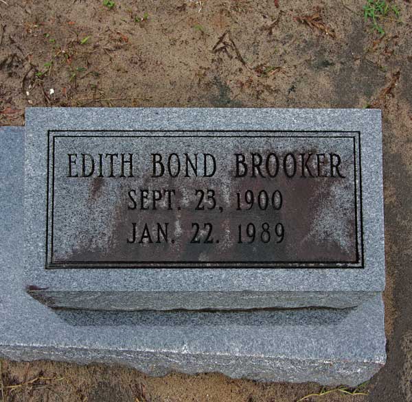 Edith Bond Brooker Gravestone Photo