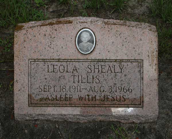 Leola Shealy Tillis Gravestone Photo