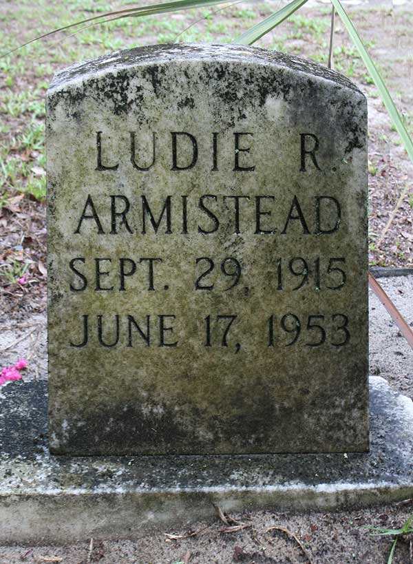 Ludie R. Armistead Gravestone Photo