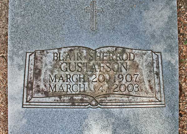 Blair Sherrod Gustafson Gravestone Photo