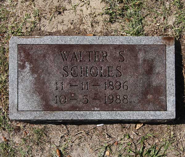 Walter S. Scholes Gravestone Photo