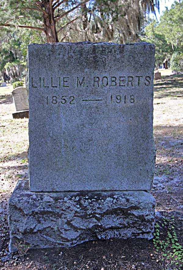 Lillie M. Roberts Gravestone Photo