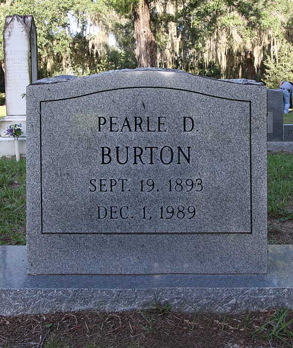 Pearle D. Burton Gravestone Photo