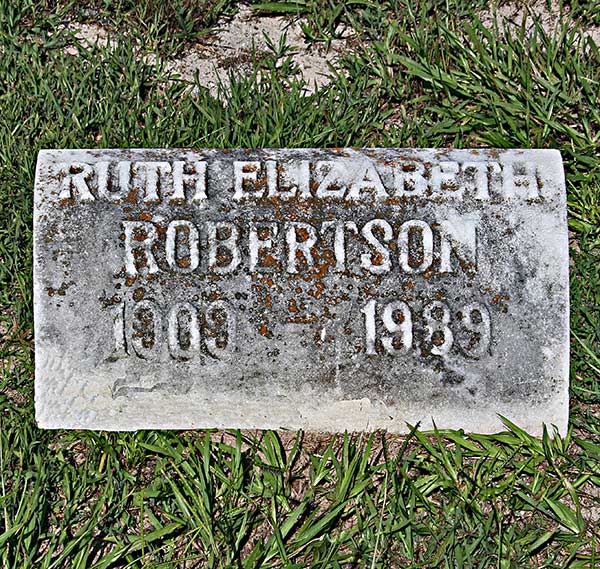 Ruth Elizabeth Robertson Gravestone Photo