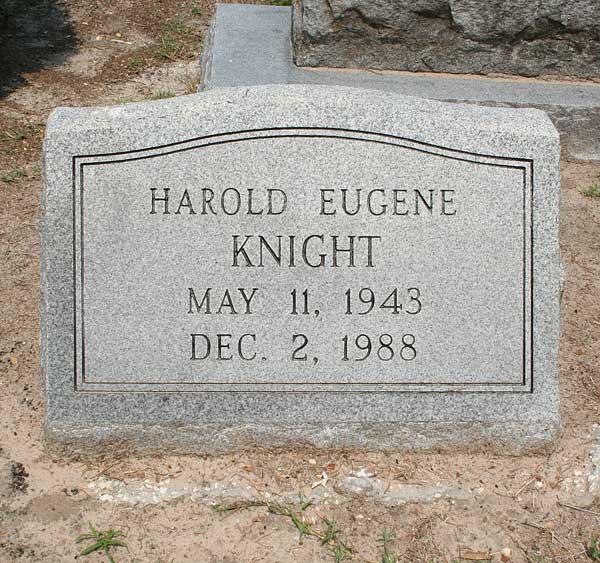 Harold Eugene Knight Gravestone Photo