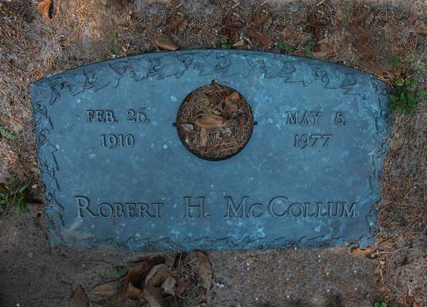 Robert H. McCollum Gravestone Photo