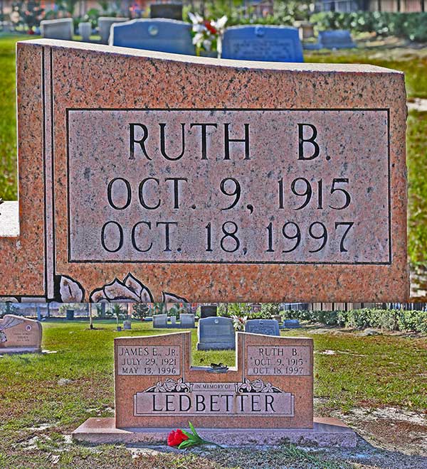 Ruth B. Ledbetter Gravestone Photo