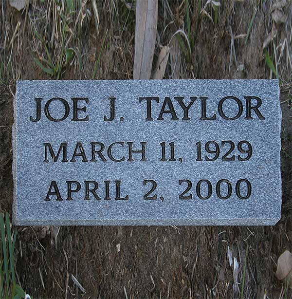 Joe J. Taylor Gravestone Photo