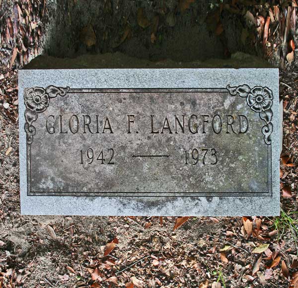 Gloria F. Langford Gravestone Photo