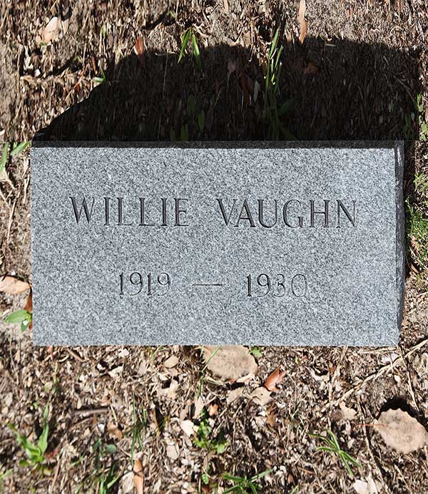 Willie Vaughn Gravestone Photo