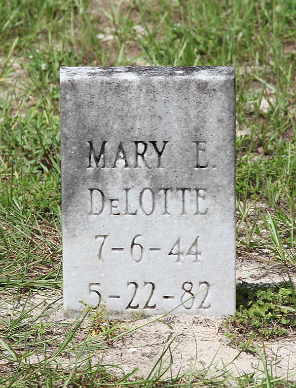 Mary E. DeLotte Gravestone Photo
