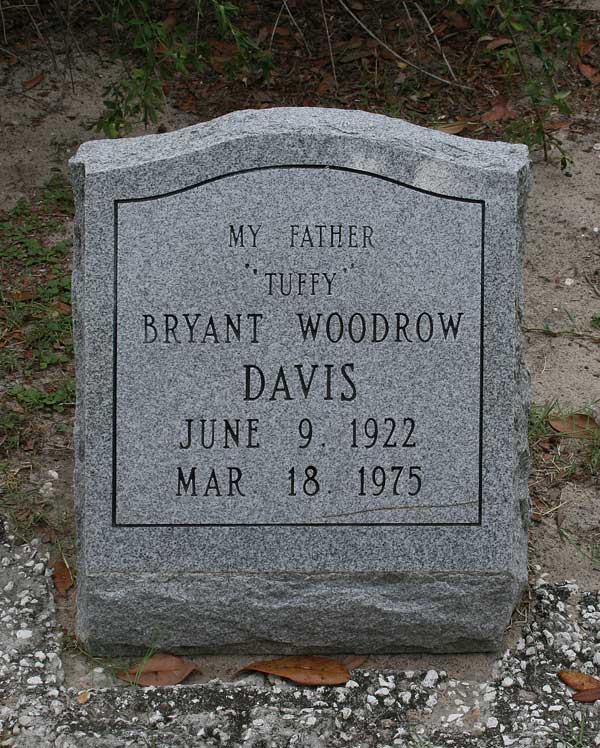 Bryant Woodrow Davis Gravestone Photo
