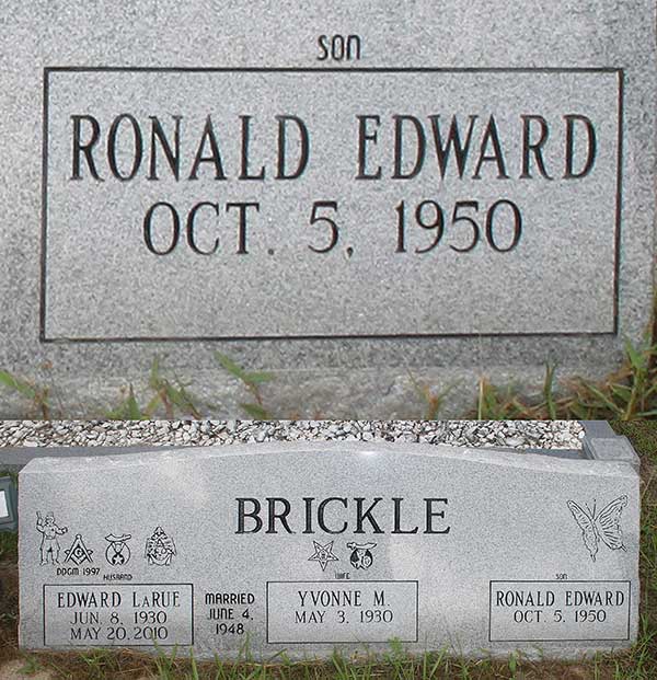 Ronald Edward Brickle Gravestone Photo