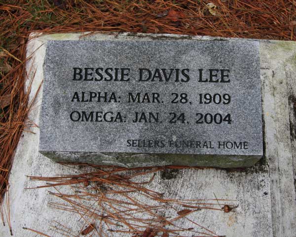 Bessie Davis Lee Gravestone Photo