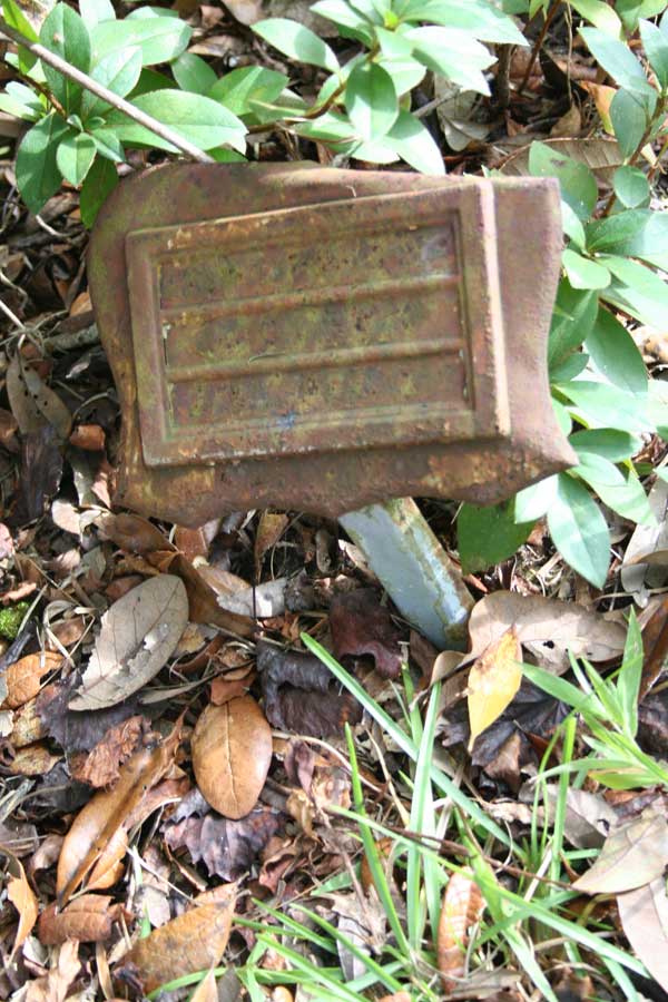  Unknown Gravestone Photo