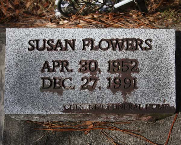 Susan Flowers Gravestone Photo