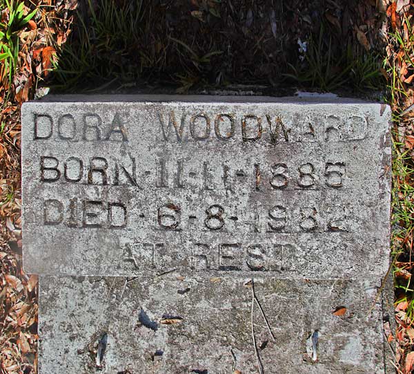 Dora Woodward Gravestone Photo