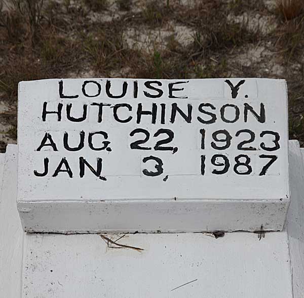 Louise V Hutchinson Gravestone Photo