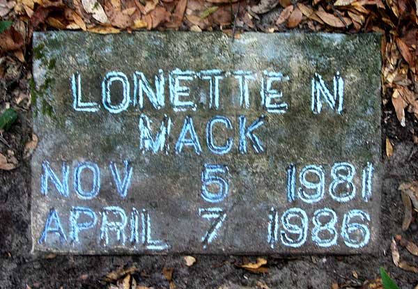 Lonette N Mack Gravestone Photo