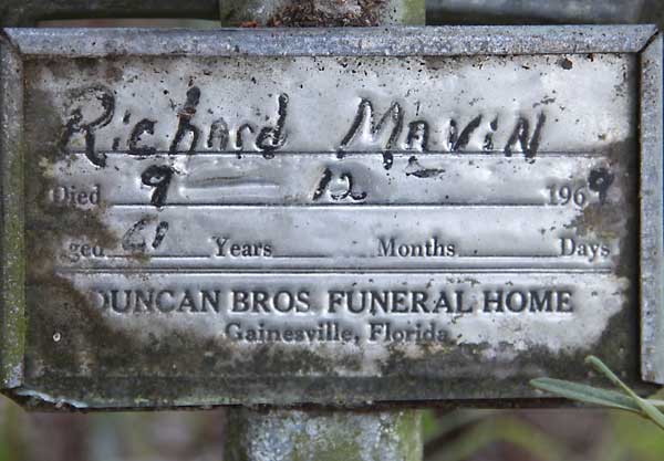 Richard Mavin Gravestone Photo