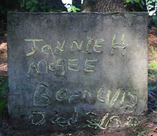 Jonnie H Mcgee Gravestone Photo