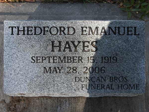 Thedford Emanuel Hayes Gravestone Photo