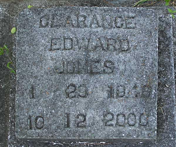 Clarance Edward Jones Gravestone Photo