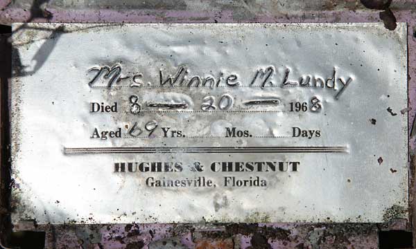 Winnie M. Lundy Gravestone Photo