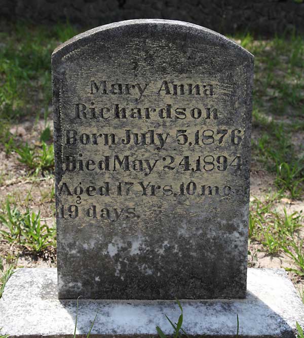 Mary Anna Richardson Gravestone Photo