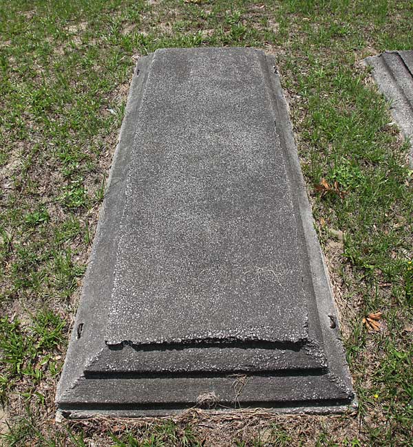  Unknown Gravestone Photo