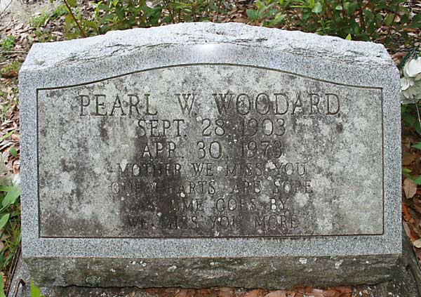Pearl W. Woodard Gravestone Photo