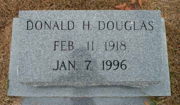 Donald H. Douglas Gravestone Photo