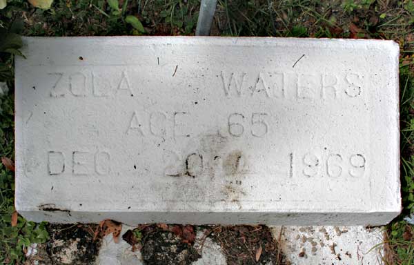 Zola Waters Gravestone Photo