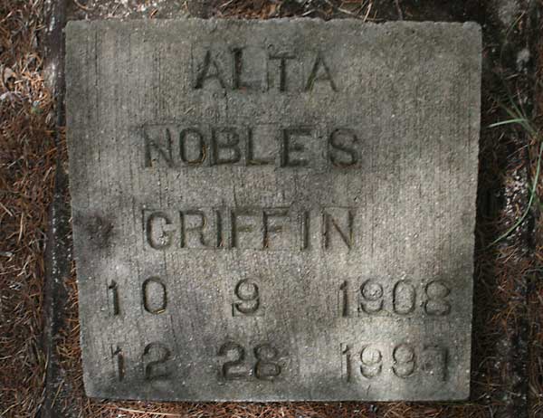 Alta Nobles Griffin Gravestone Photo
