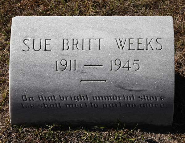 Sue Britt Weeks Gravestone Photo
