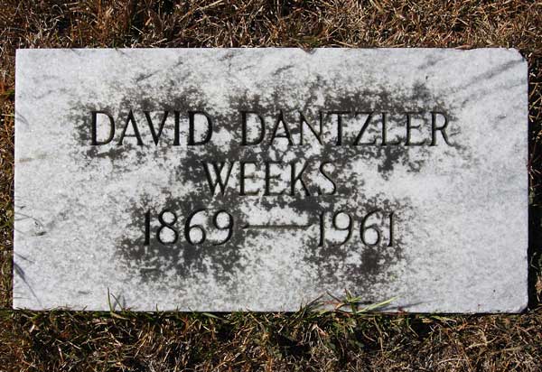 David Dantzler Weeks Gravestone Photo