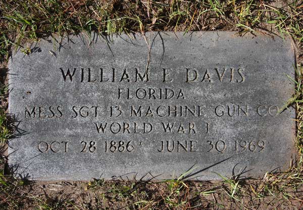 William E. Davis Gravestone Photo